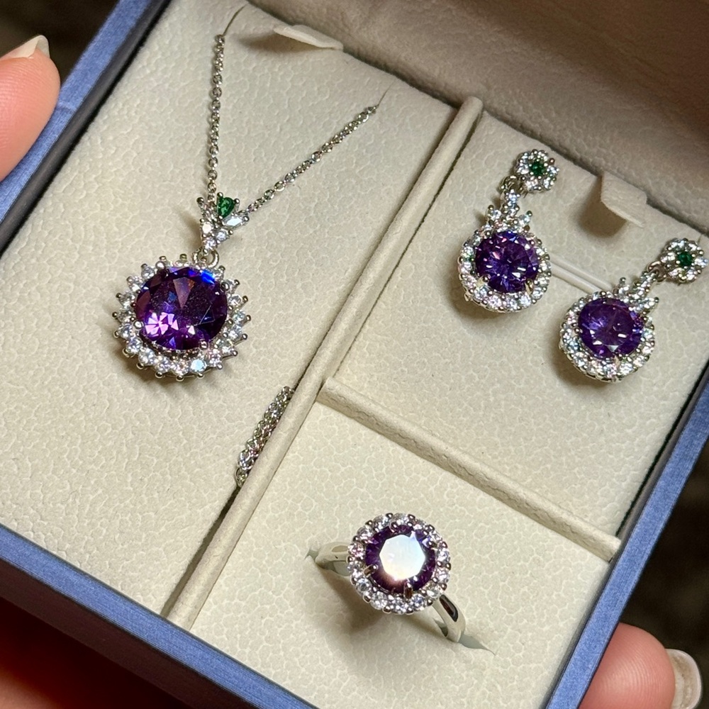 Purple round shape jewelry sets